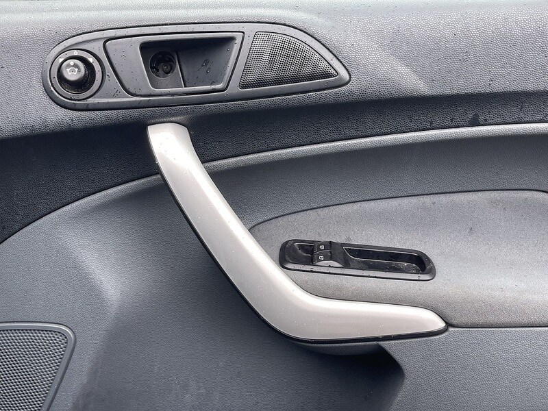 Used Ford Fiesta 2009 for sale - 77351212: Photo 17