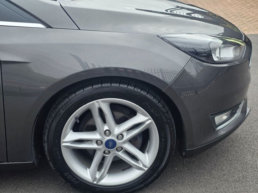 Used Ford Focus 2016 for sale - 76256070: Photo 4