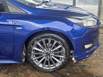 Used Ford Focus 2017 for sale - 77149265: Photo