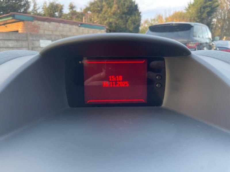 Used Ford Fiesta 2009 for sale - 77276893: Photo 31