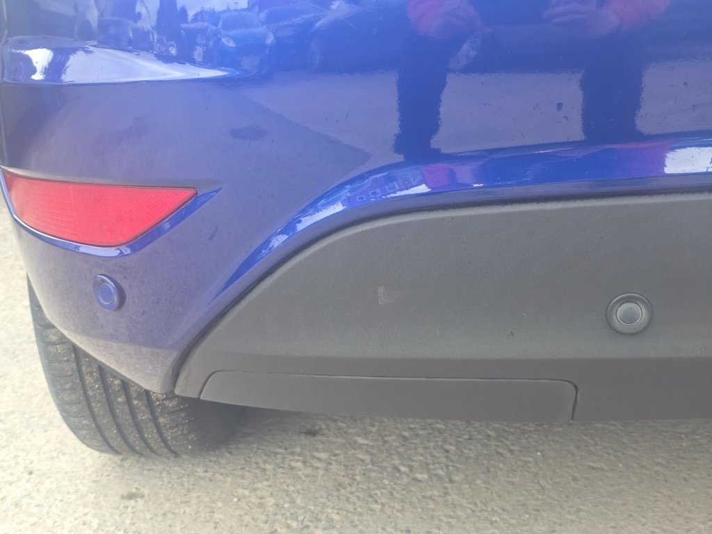 Used Ford Fiesta 2014 for sale - 76256044: Photo 11