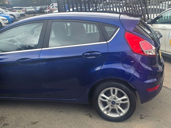 Used Ford Fiesta 2014 for sale - 76256044: Photo 15