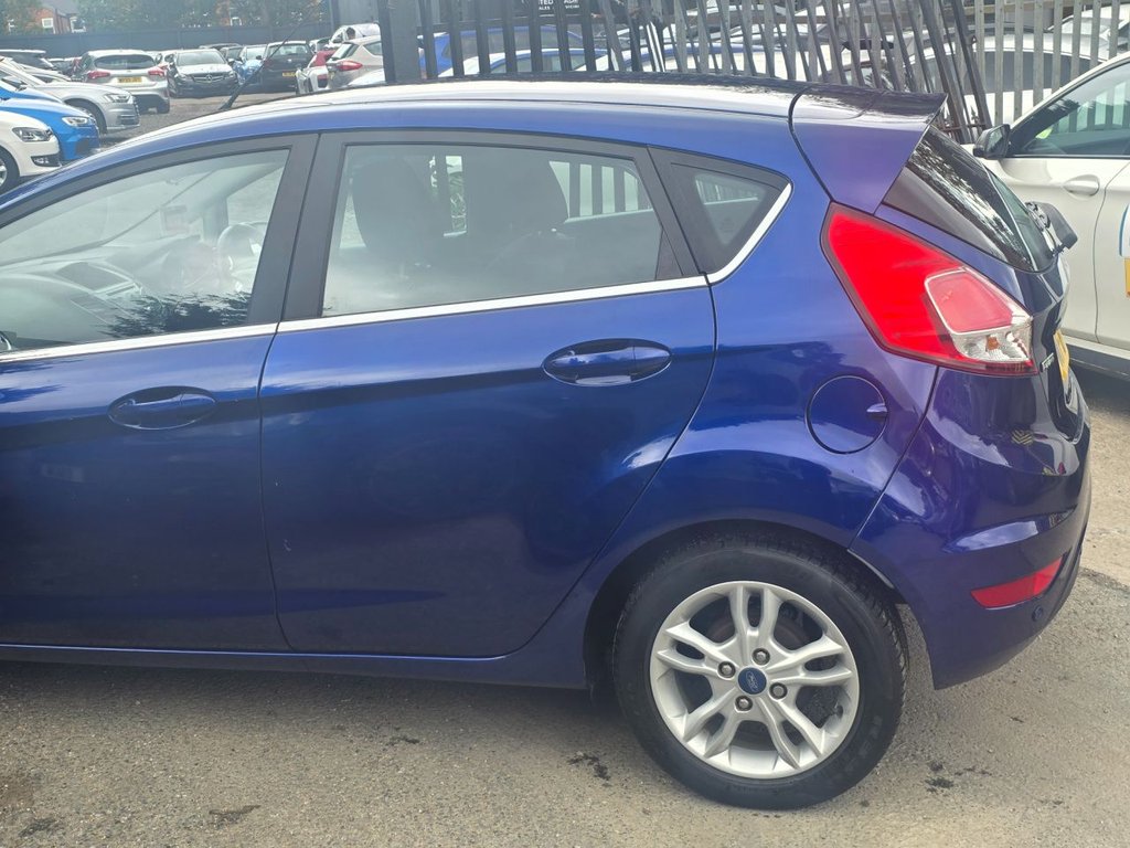 Used Ford Fiesta 2014 for sale - 76256044: Photo 16