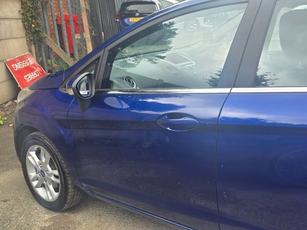 Used Ford Fiesta 2014 for sale - 76256044: Photo 18