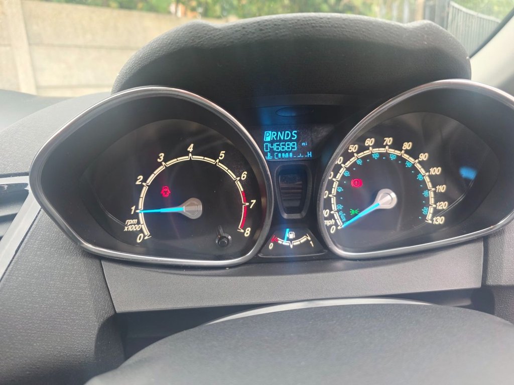 Used Ford Fiesta 2014 for sale - 76256044: Photo 27