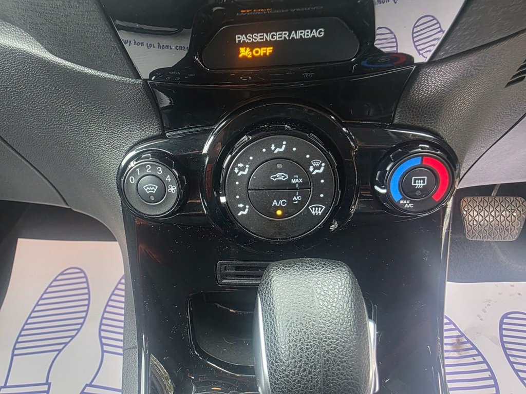 Used Ford Fiesta 2014 for sale - 76256044: Photo 32