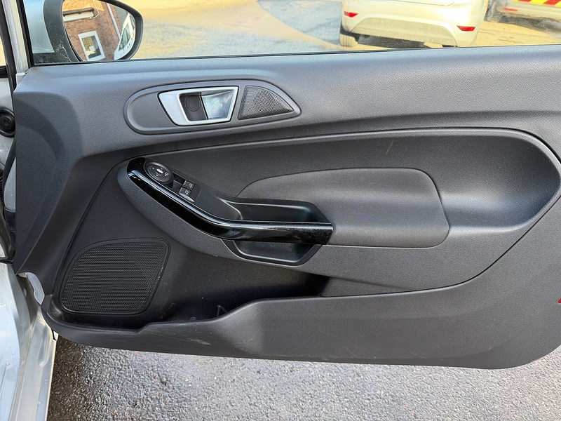 Used Ford Fiesta 2013 for sale - 77149359: Photo 13