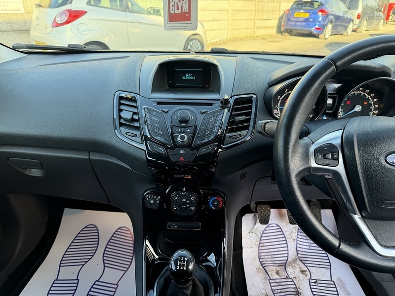 Used Ford Fiesta 2013 for sale - 77149359: Photo 19