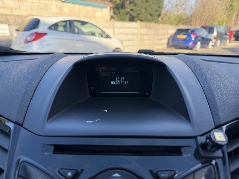 Used Ford Fiesta 2013 for sale - 77149359: Photo 21