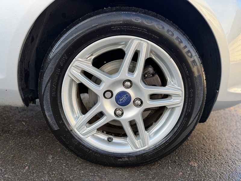 Used Ford Fiesta 2013 for sale - 77149359: Photo 35