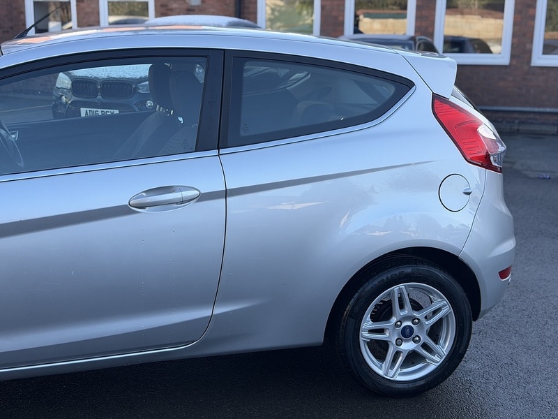 Used Ford Fiesta 2013 for sale - 77149359: Photo 6