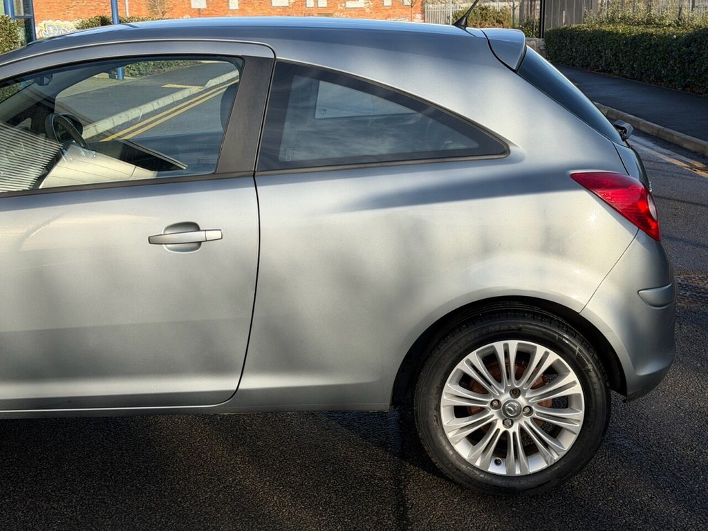 Used Vauxhall Corsa 2011 for sale - 76934581: Photo 24