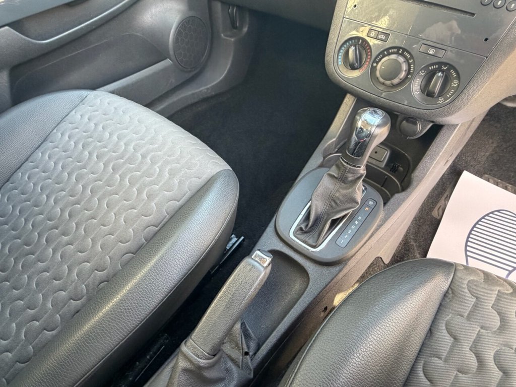 Used Vauxhall Corsa 2011 for sale - 76934581: Photo 44