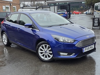 2016 - 1.0 EcoBoost 125 Titanium 5dr Auto