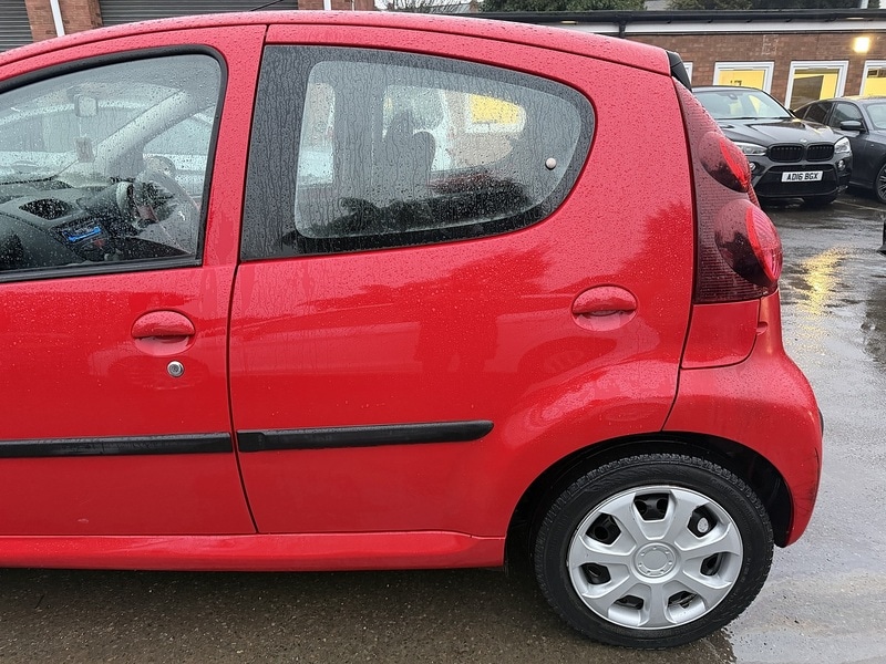 Used Peugeot 107 2011 for sale - 77149287: Photo 22