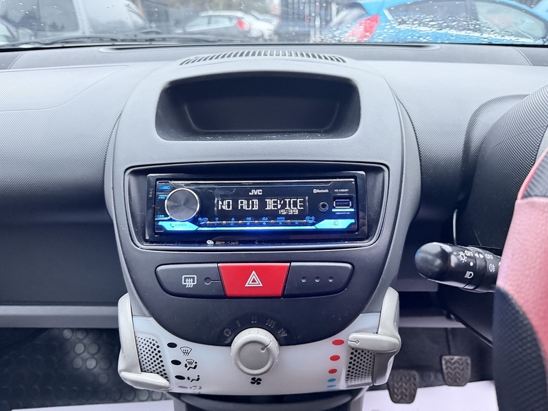 Used Peugeot 107 2011 for sale - 77149287: Photo 27