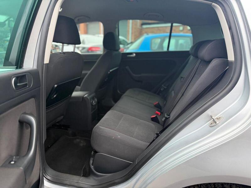 Used Volkswagen Golf Plus 2011 for sale - 77276895: Photo 13