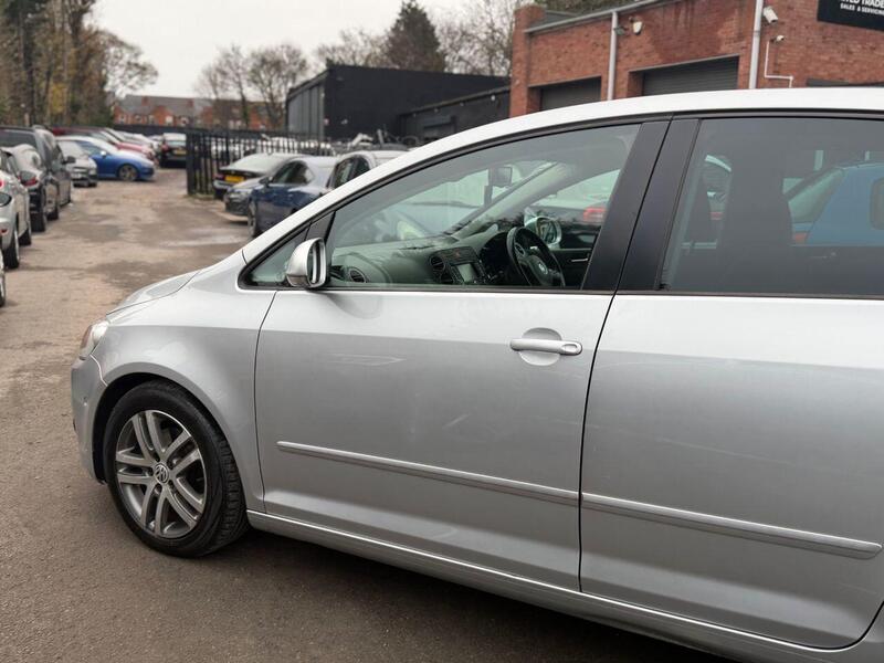 Used Volkswagen Golf Plus 2011 for sale - 77276895: Photo 16