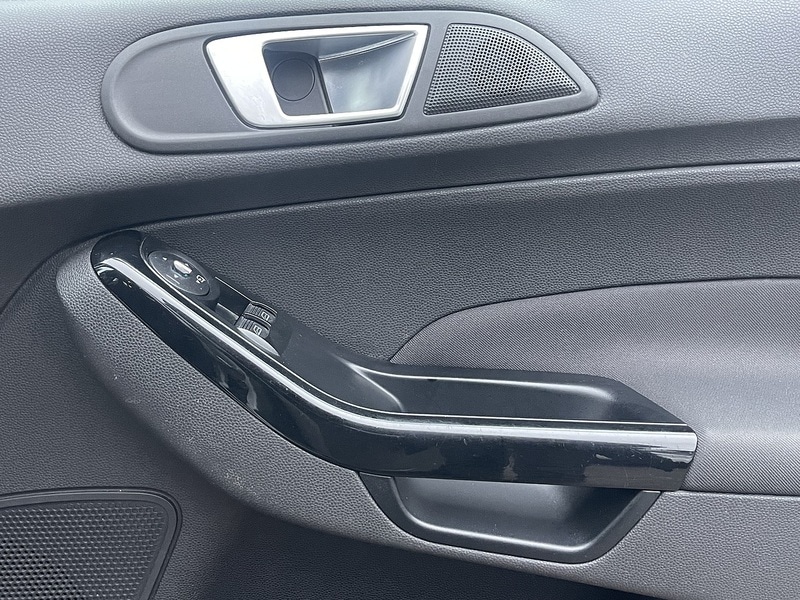 Used Ford Fiesta 2014 for sale - 77335650: Photo 26