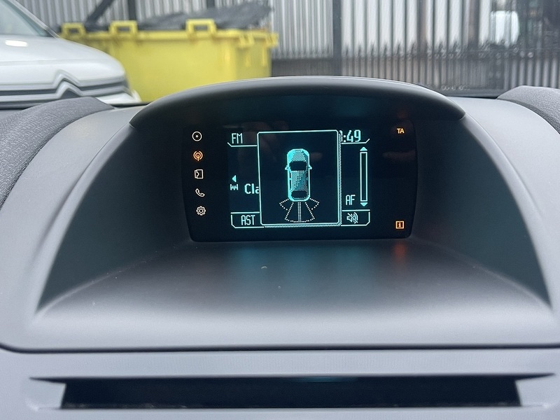 Used Ford Fiesta 2014 for sale - 77335650: Photo 31