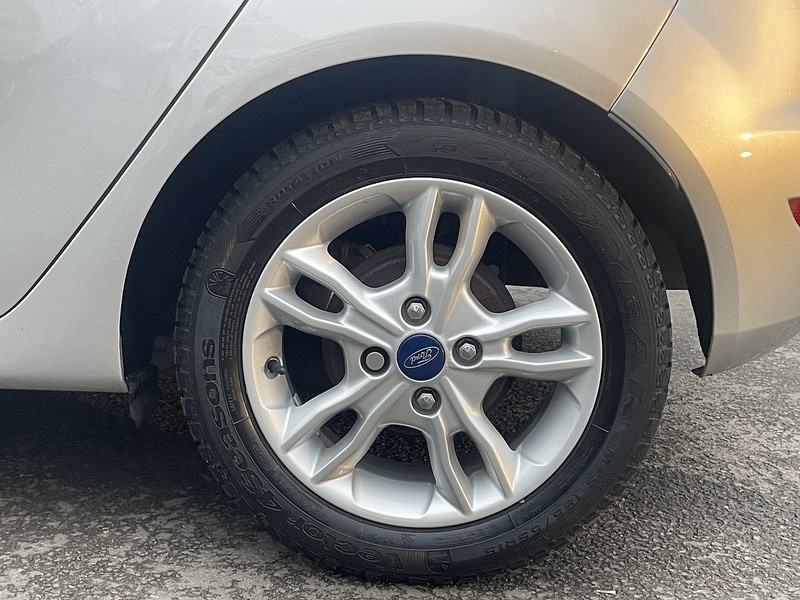 Used Ford Fiesta 2014 for sale - 77335650: Photo 48