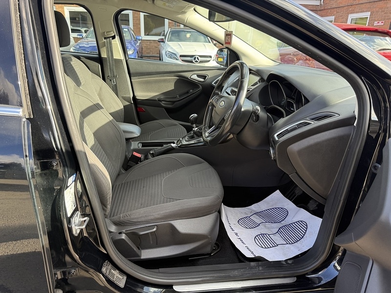 Used Ford Focus 2016 for sale - 77836638: Photo 14