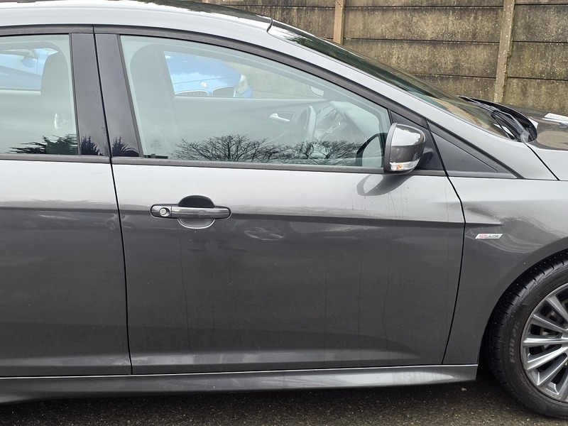 Used Ford Focus 2017 for sale - 77700802: Photo 11