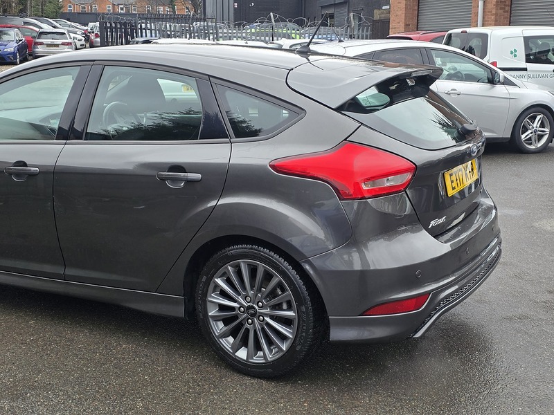 Used Ford Focus 2017 for sale - 77700802: Photo 22