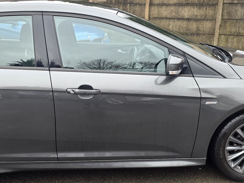 Used Ford Focus 2017 for sale - 77700802: Photo 9