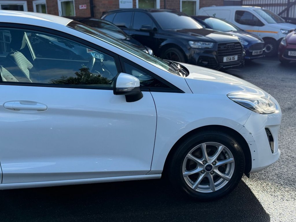 Used Ford Fiesta 2018 for sale - 76670604: Photo 19