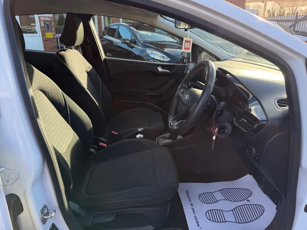 Used Ford Fiesta 2018 for sale - 76670604: Photo 33