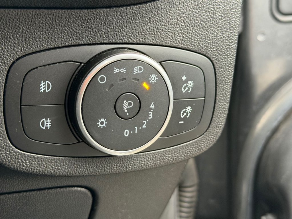 Used Ford Fiesta 2018 for sale - 76509895: Photo 22