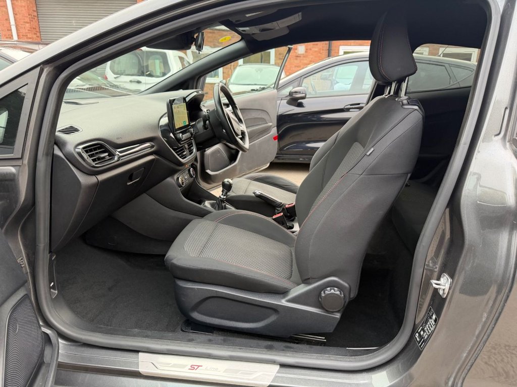 Used Ford Fiesta 2018 for sale - 76509895: Photo 24