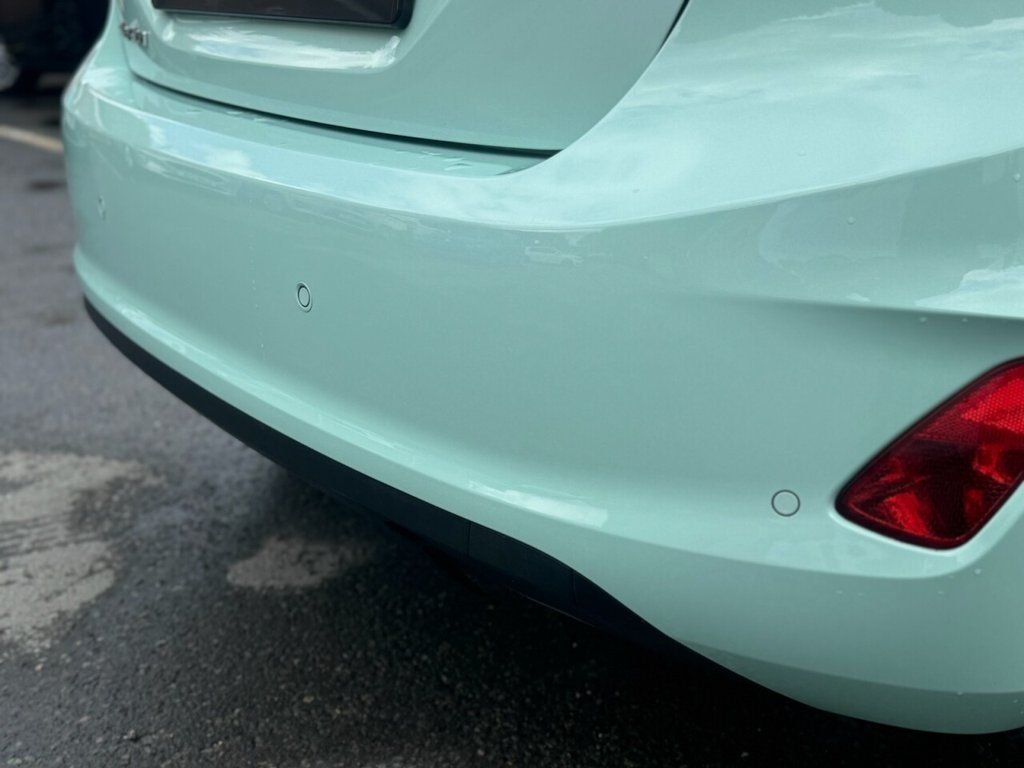 Used Ford Fiesta 2017 for sale - 76582519: Photo 23