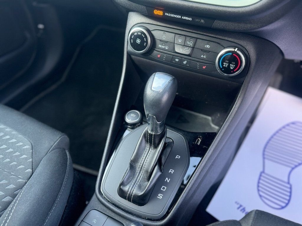 Used Ford Fiesta 2017 for sale - 76582519: Photo 42