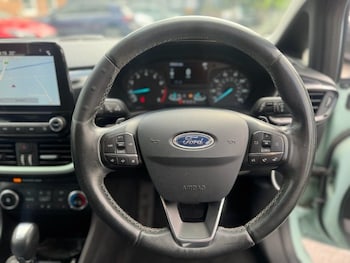 Used Ford Fiesta 2017 for sale - 76582519: Photo