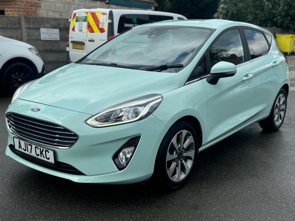 Used Ford Fiesta 2017 for sale - 76582519: Photo 6