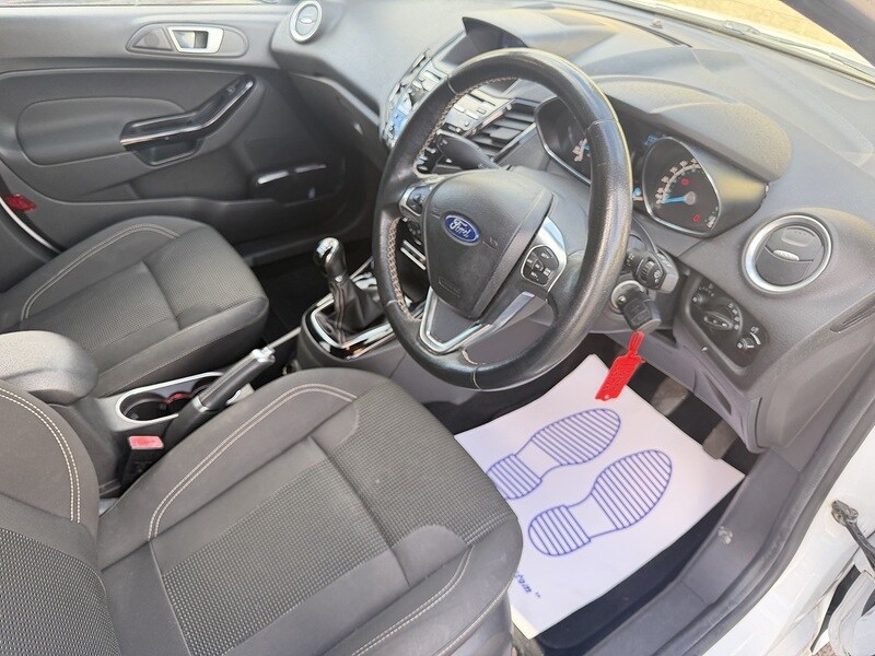 Used Ford Fiesta 2015 for sale - 78139781: Photo 15