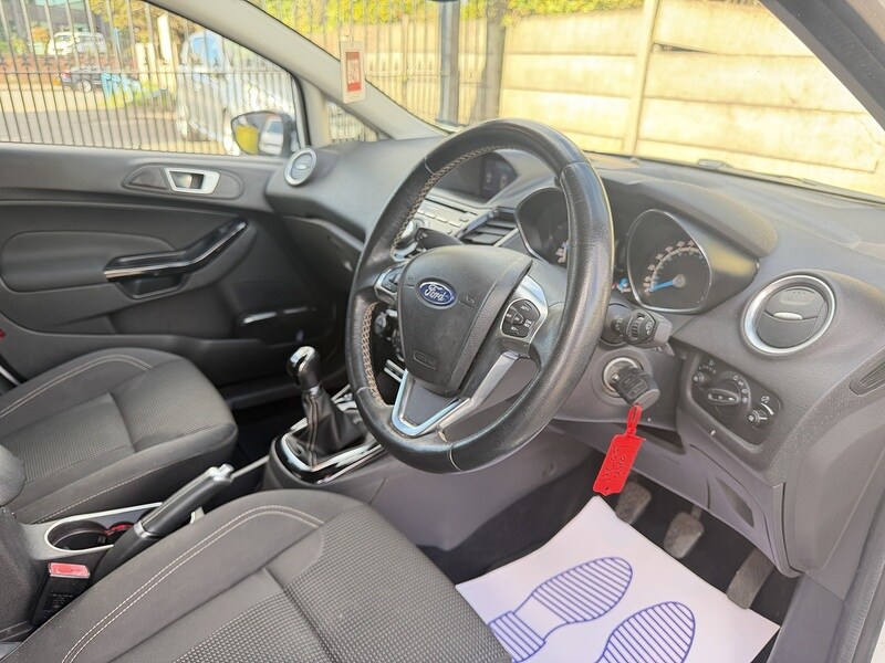 Used Ford Fiesta 2015 for sale - 78139781: Photo 16