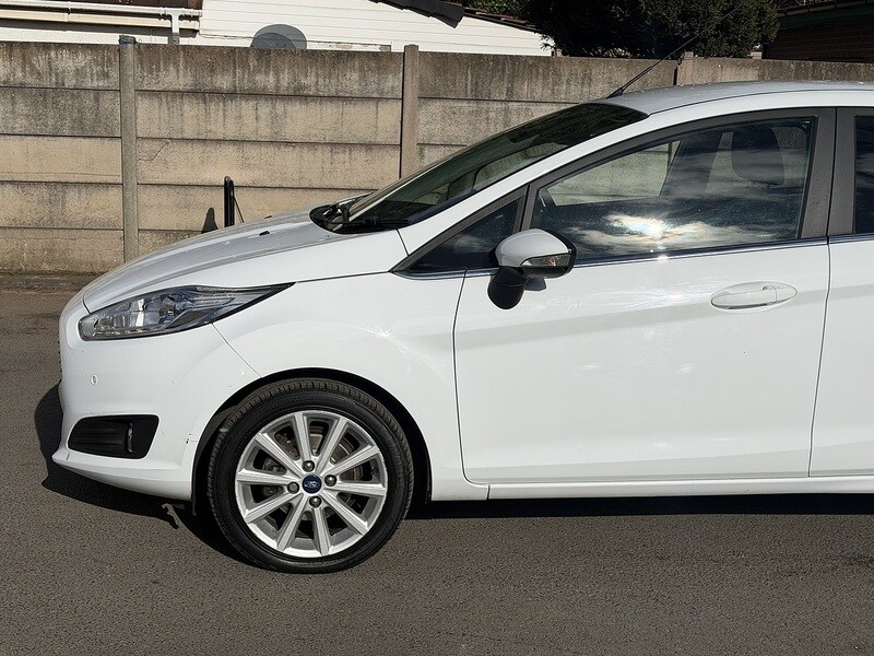 Used Ford Fiesta 2015 for sale - 78139781: Photo 29