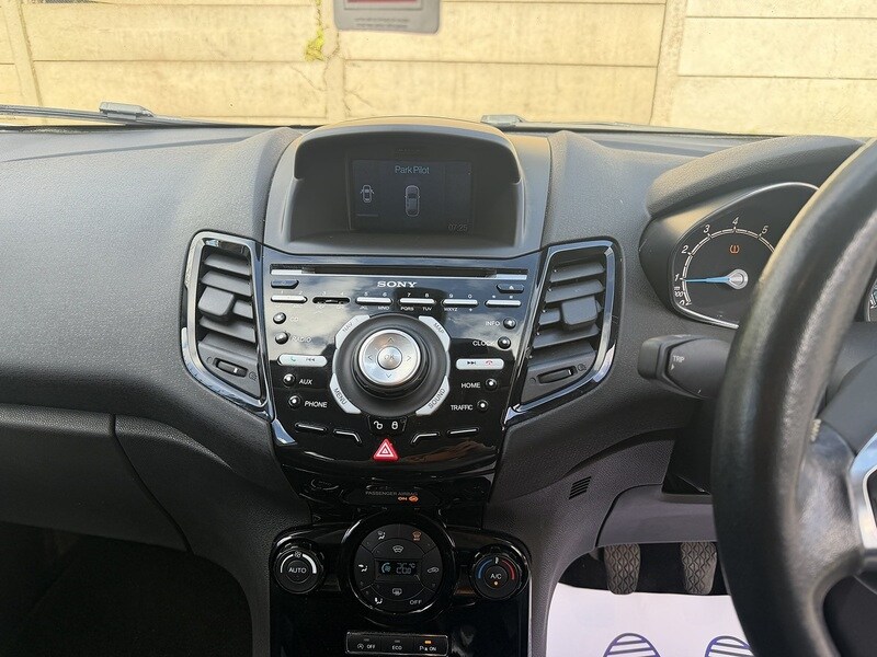 Used Ford Fiesta 2015 for sale - 78139781: Photo 37