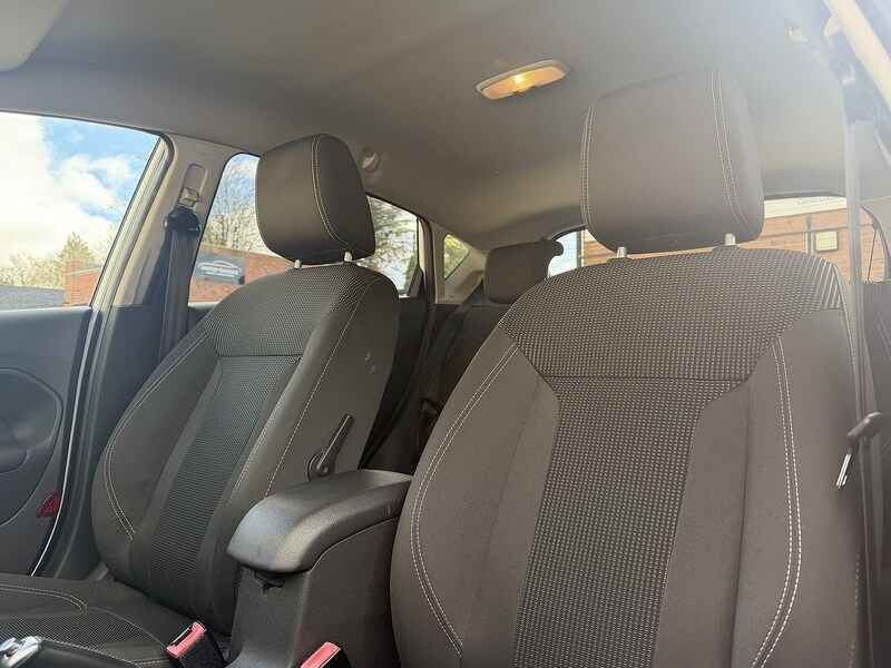 Used Ford Fiesta 2015 for sale - 78139781: Photo 43