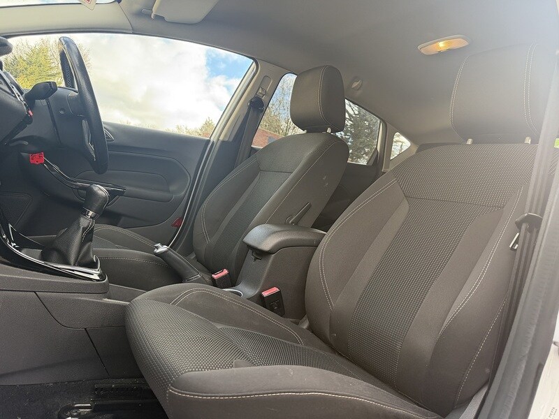 Used Ford Fiesta 2015 for sale - 78139781: Photo 44