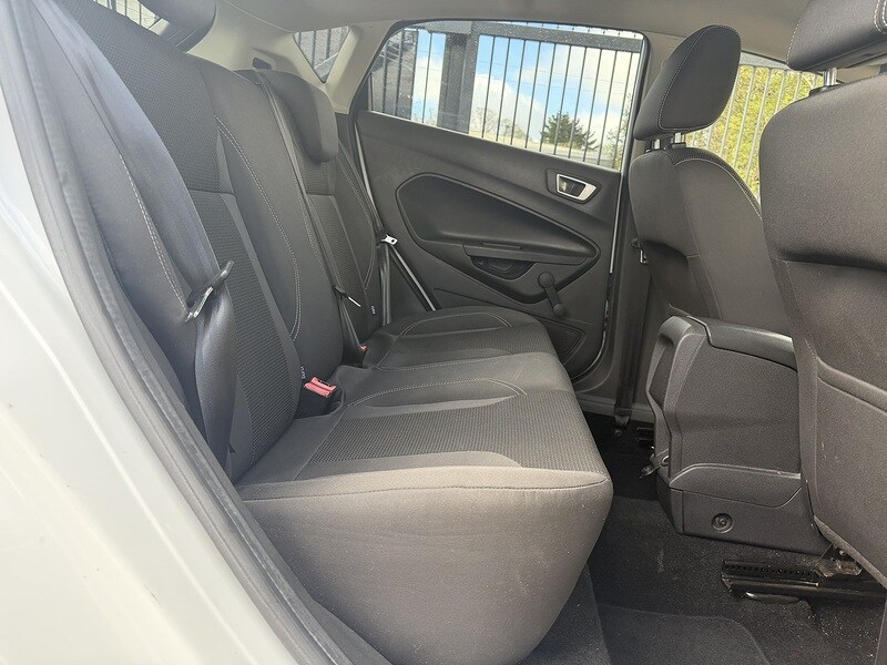 Used Ford Fiesta 2015 for sale - 78139781: Photo 46