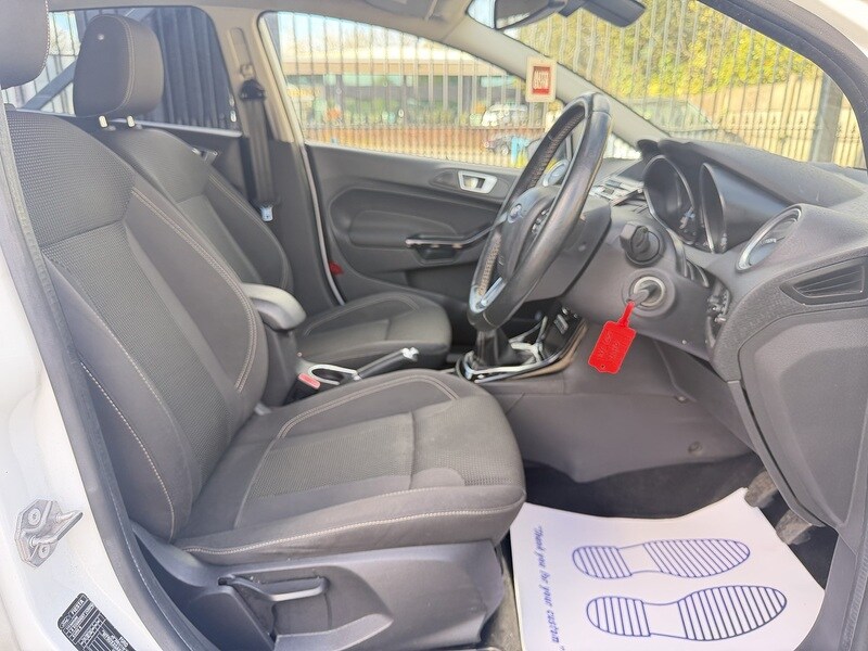 Used Ford Fiesta 2015 for sale - 78139781: Photo 49