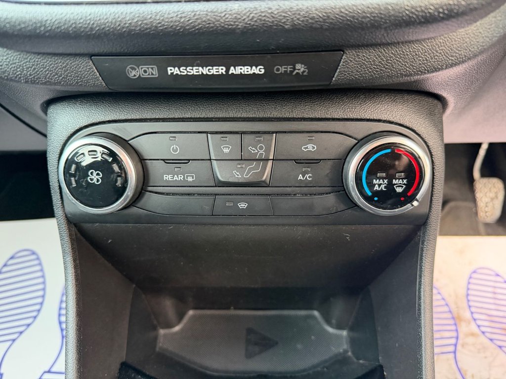 Used Ford Fiesta 2017 for sale - 76934479: Photo 23