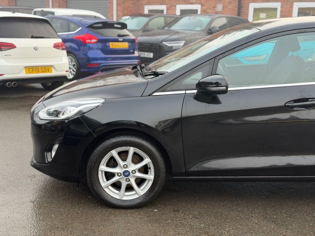 Used Ford Fiesta 2017 for sale - 76934479: Photo 7