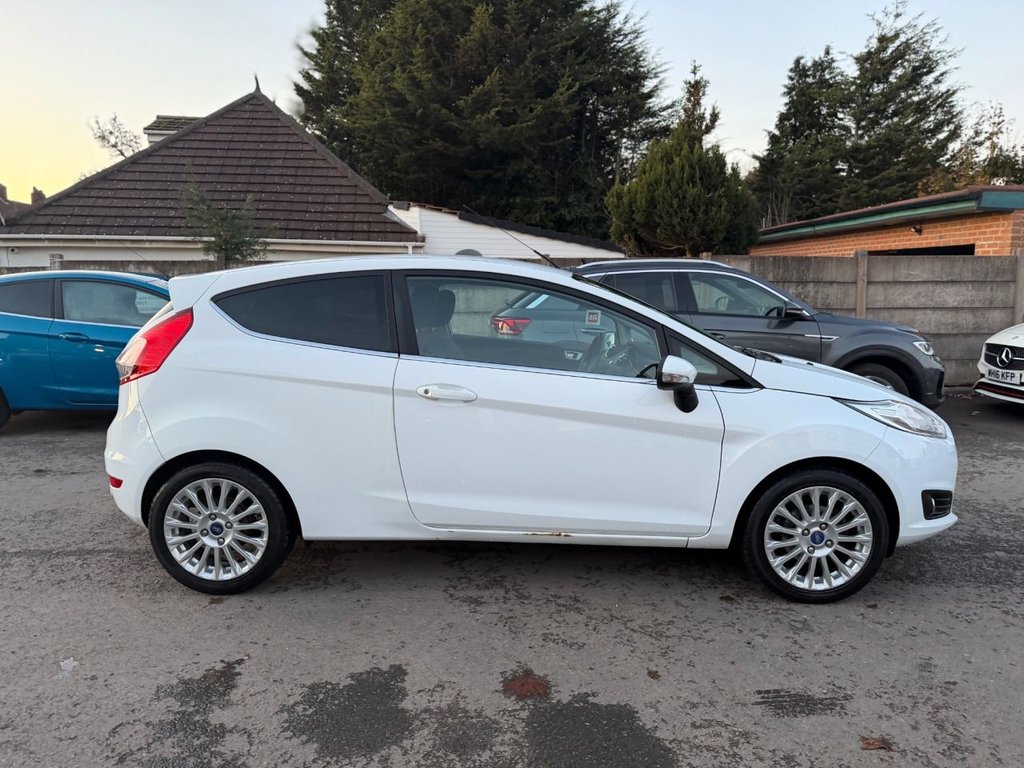 Used Ford Fiesta 2013 for sale - 76632583: Photo 7