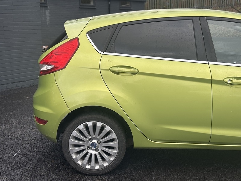 Used Ford Fiesta 2011 for sale - 77494314: Photo 5