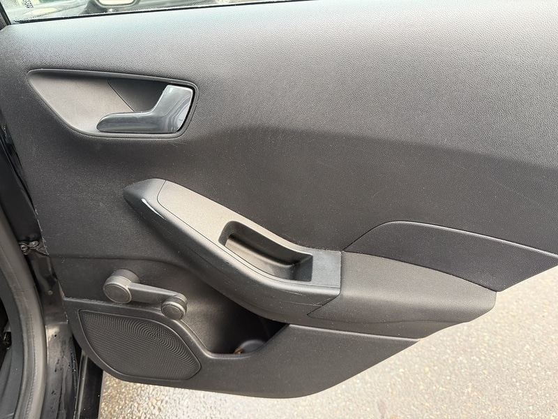 Used Ford Fiesta 2017 for sale - 77149298: Photo 31